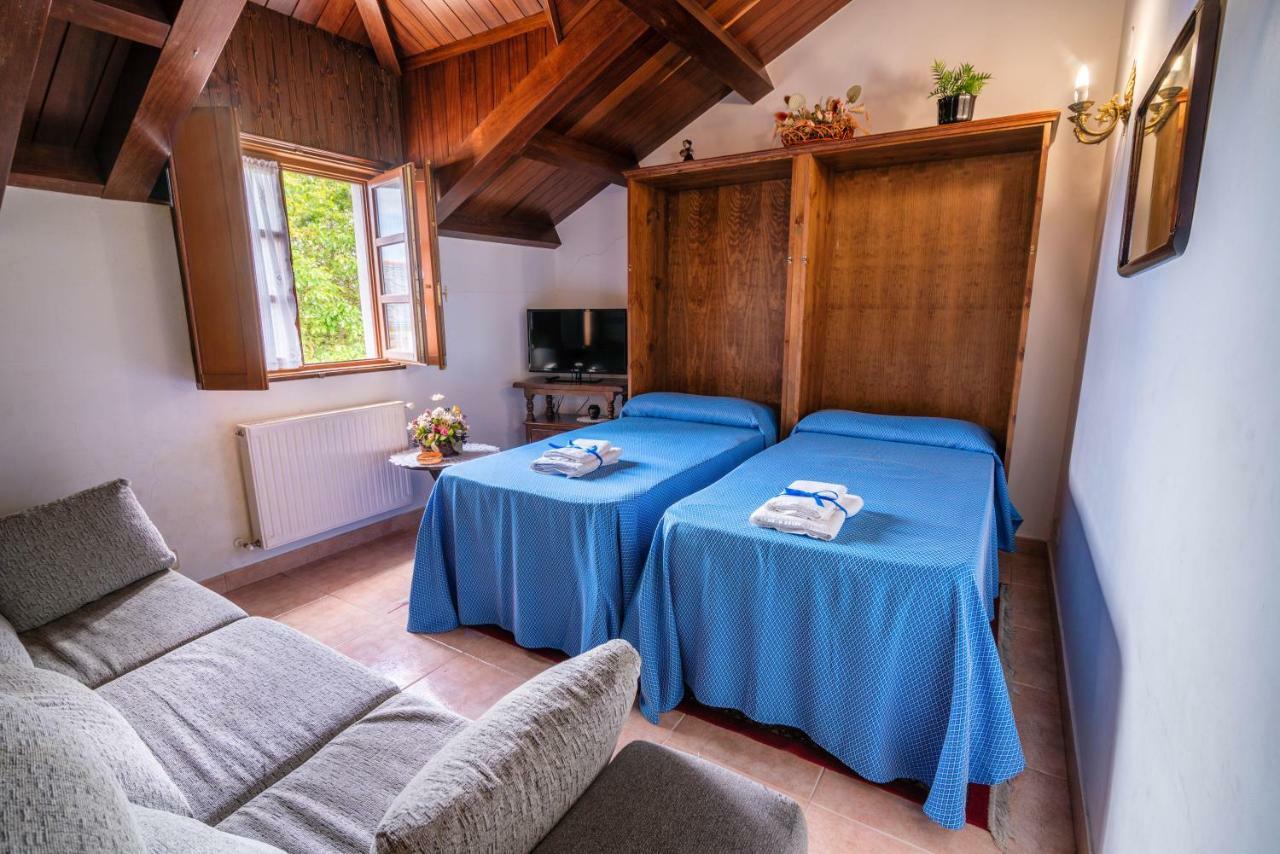 Apartamentos Rurales El Ferreiron 卡斯特罗波尔 外观 照片